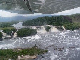 Canaima - Isten tenyern 