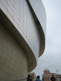 Guggenheim Mzeum, Bilbao - titniumba ltztetve - 