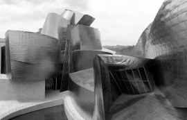 Guggenheim Mzeum, Bilbao - titniumba ltztetve 