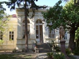 Balatonfüred - feketén-fehéren Jókai-villa