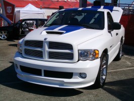 Dodge Ram SRT-10 - A nehzfi 