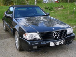 Mercedes-Benz SL600 V12 (1993) - A burzsozia diszkrt bja 