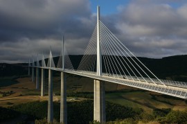 Millau-viadukt, a légies káprázat 