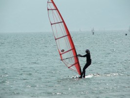 Windsurfing - A hullámok hátán 